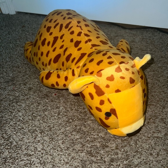 Pillowfort Other - cheetah pillowfort weighted animal